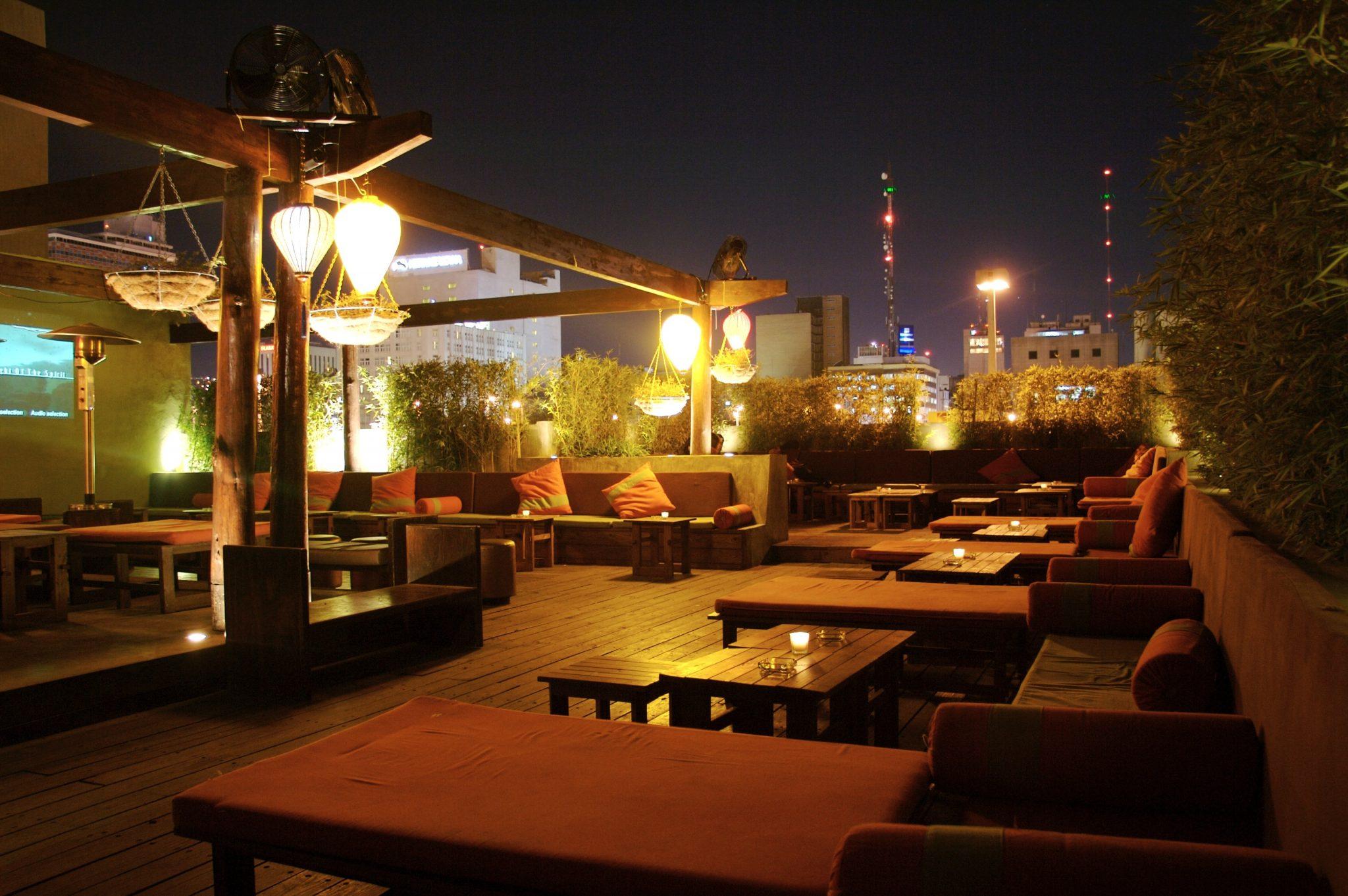 Experience dining under the stars at Short Pump's finest rooftop restaurants.